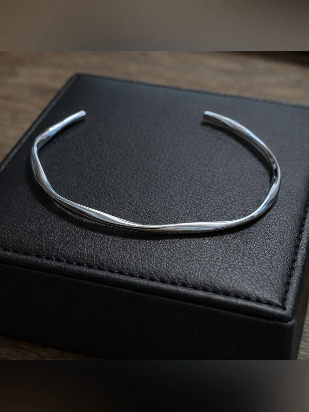 Sterling silver open bangle